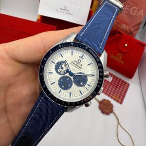 Omega Seamaster Snoopy